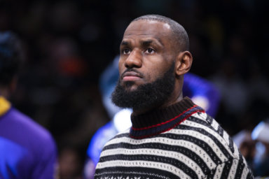 LeBron James Knicks