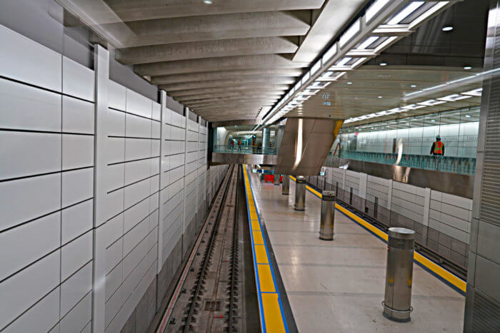 FINALLY! Grand Central Madison station opens after decades of planning and construction 4