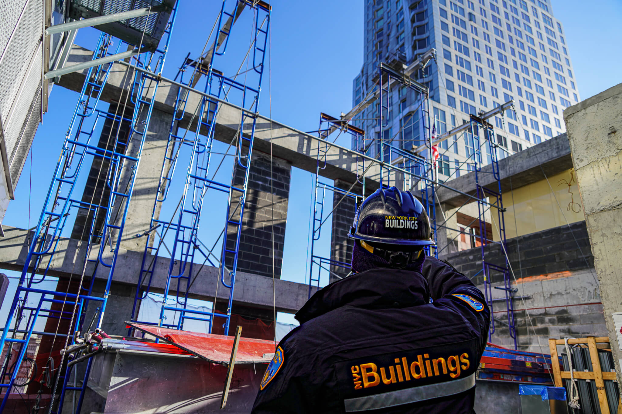EXCLUSIVE: Go on the job with the NYC Buildings Department during their Lower Manhattan safety sweep 7