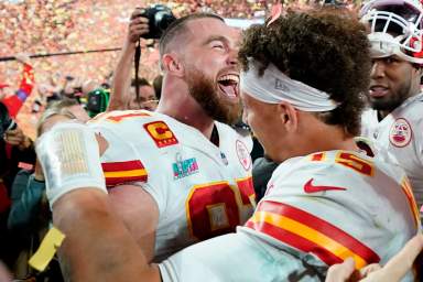 Travis Kelce and Patrick Mahomes celebrate a Chiefs Super Bowl win