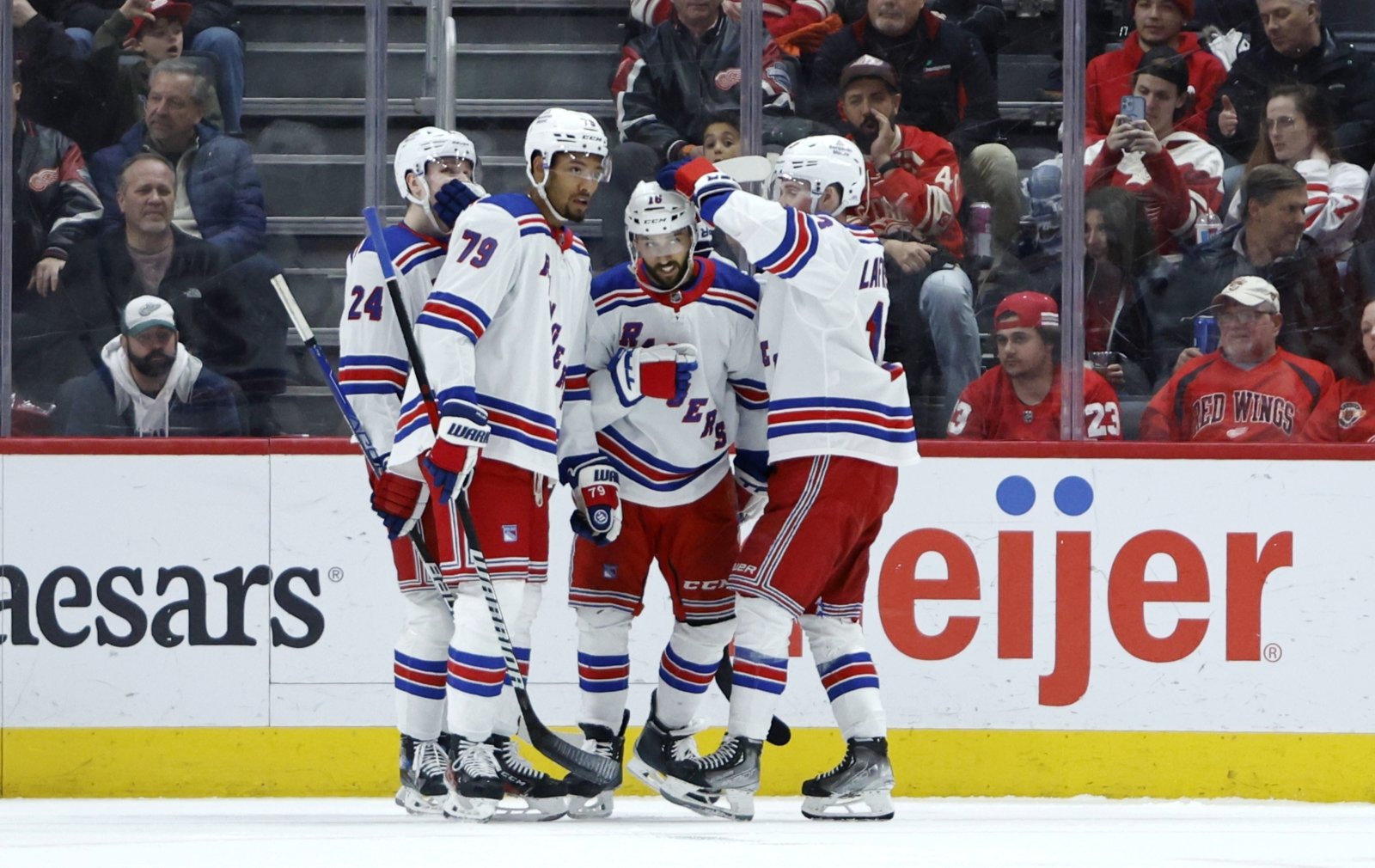 Hamptons Confidential Gioia DiPaolo Behind The Hedges