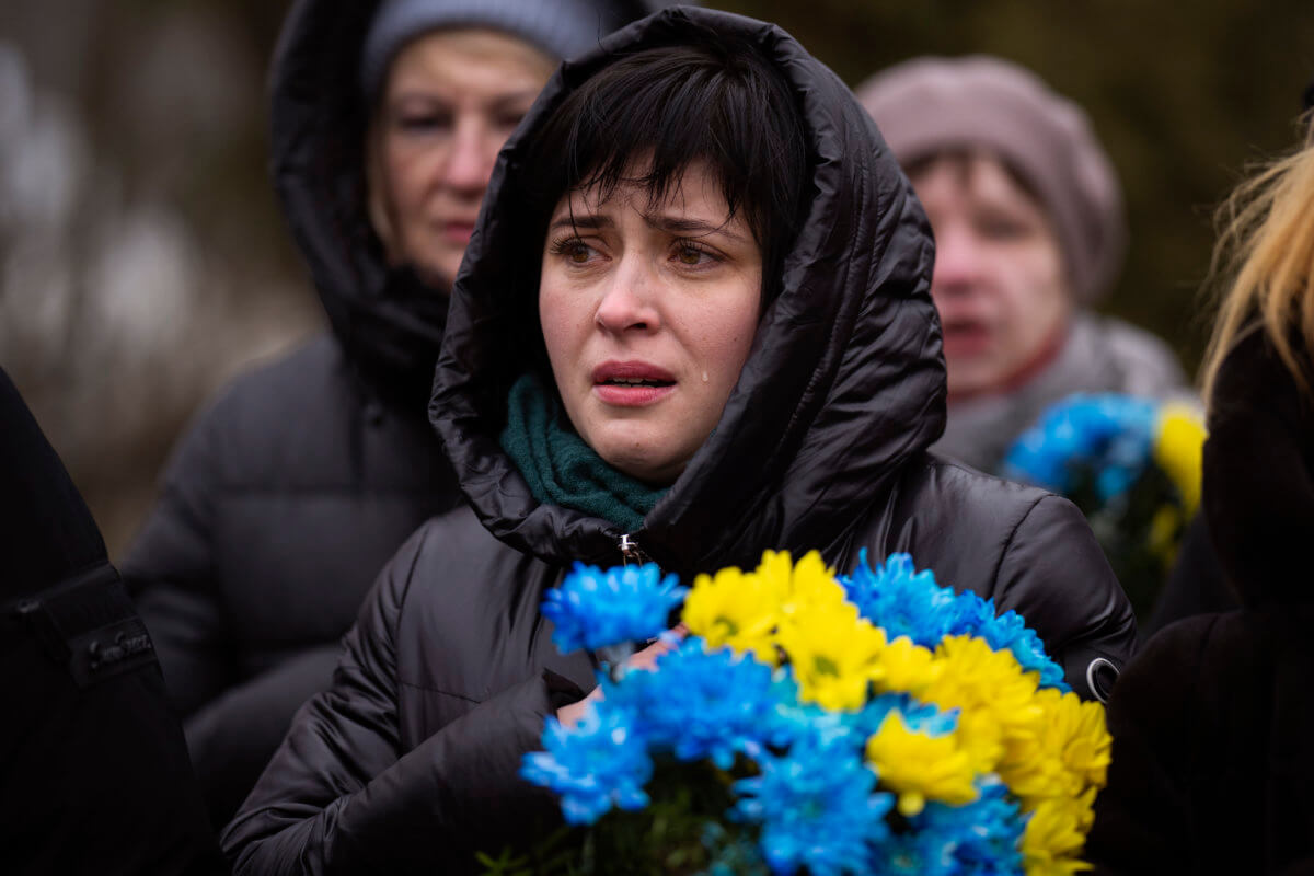 Zelenskyy remains defiant as Ukrainians mark anniversary of Russian invasion 3