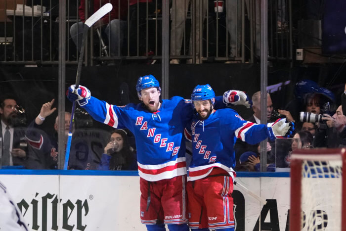 Rangers pull out gutsy effort in win over Kings