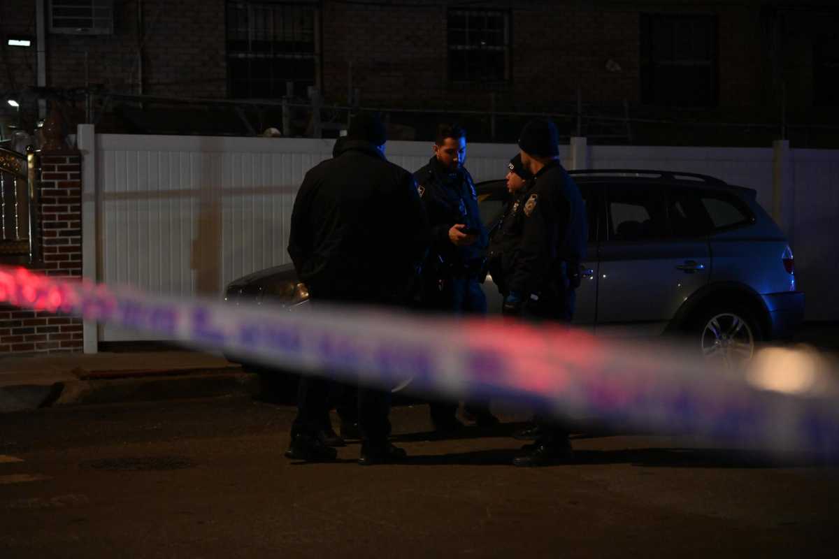 Police officer shot in Brooklyn