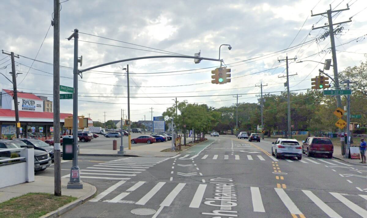 Queens crash location, Beach Channel Drive and Bay 32nd Street