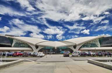 TWA-Flight-Center-and-Hotel_photo-credit-Noel-Sutherland-1200×789-1