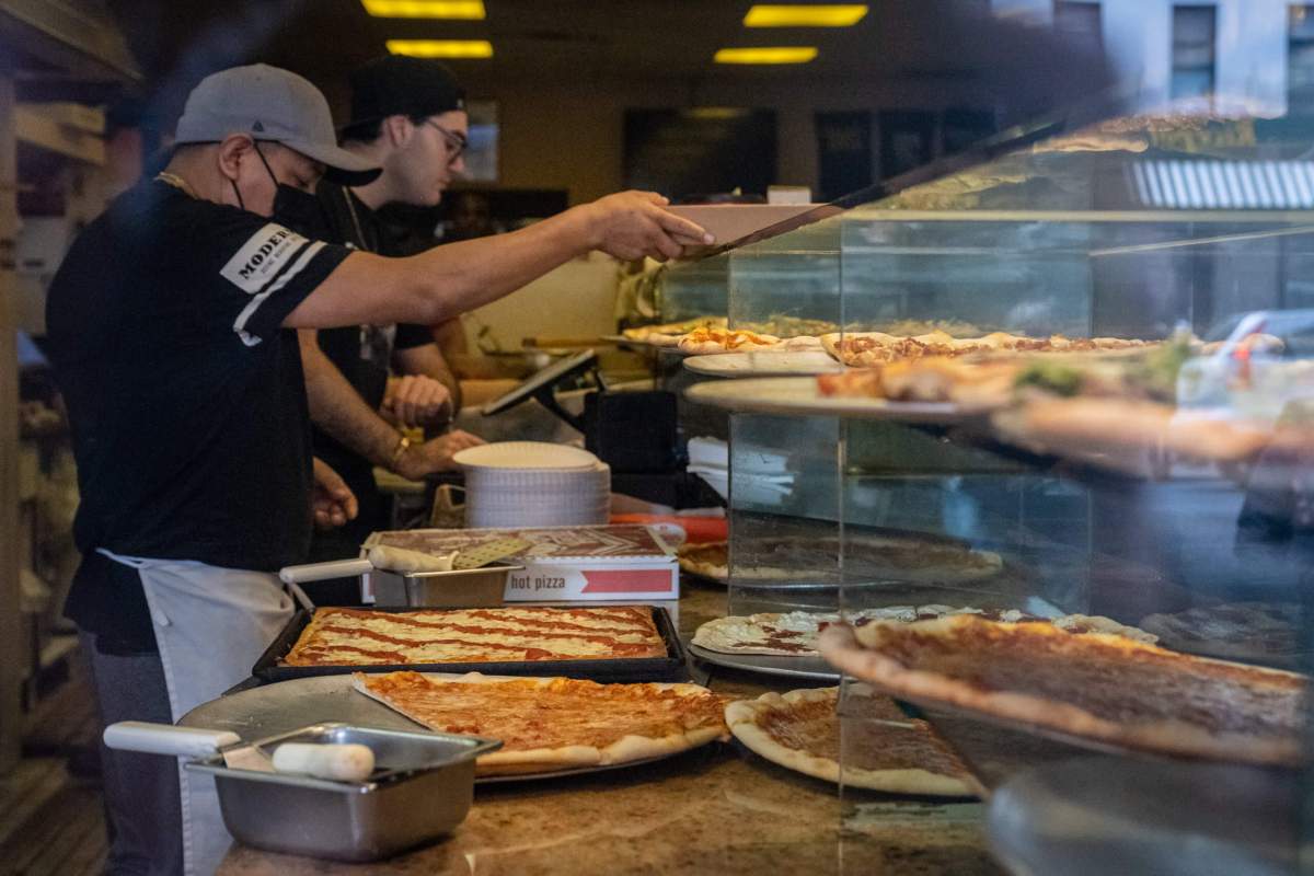 Lenny's Pizza, a Bensonhurst Institution, is closing for good
