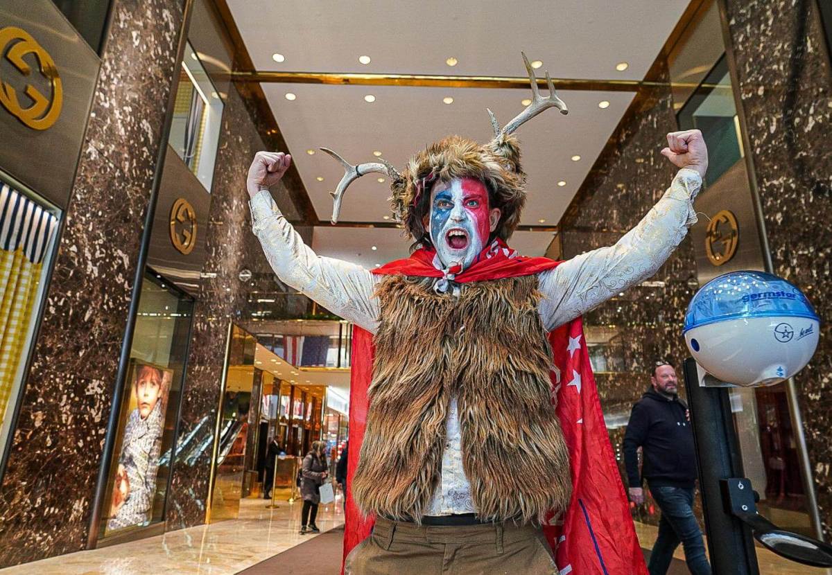 Pro-Trump protester at Trump Tower