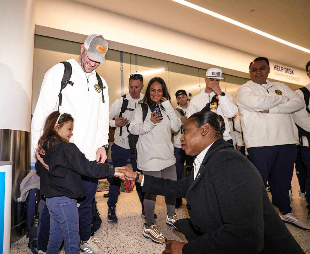 NYPD baseball team travels to Colombia to play ball and donate sports equipment amNewYork
