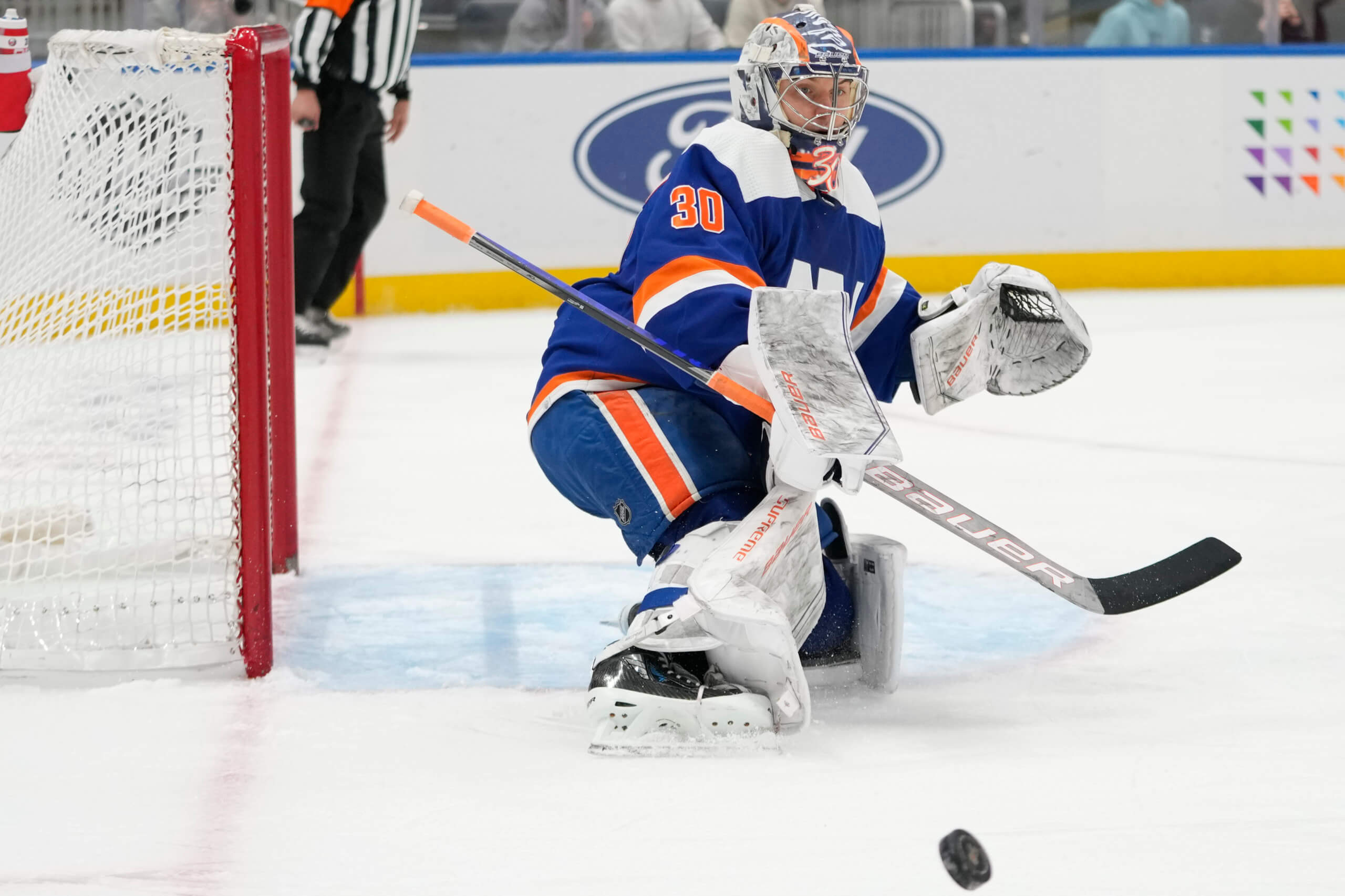 Anders Lee scores twice, Islanders use 4-goal 3rd period to take down Red Wings 2 Ilya Sorokin Islanders