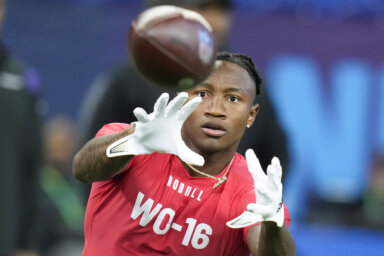 Giants Zay Flowers