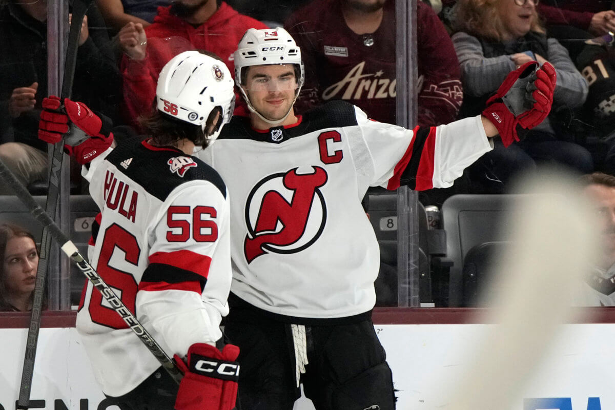 Jack Hughes has 2 goals and 2 assists as Devils top Islanders 5-4