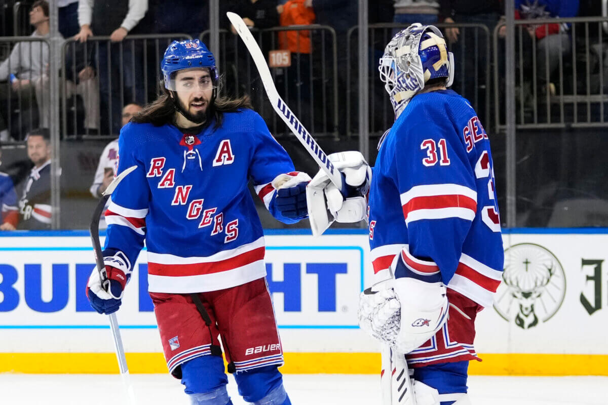 Rangers dominate Penguins 6-0