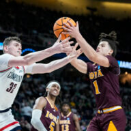 Could Walter Clayton Jr. transfer from Iona to St. John's?