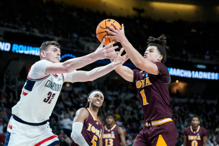 Could Walter Clayton Jr. transfer from Iona to St. John's?