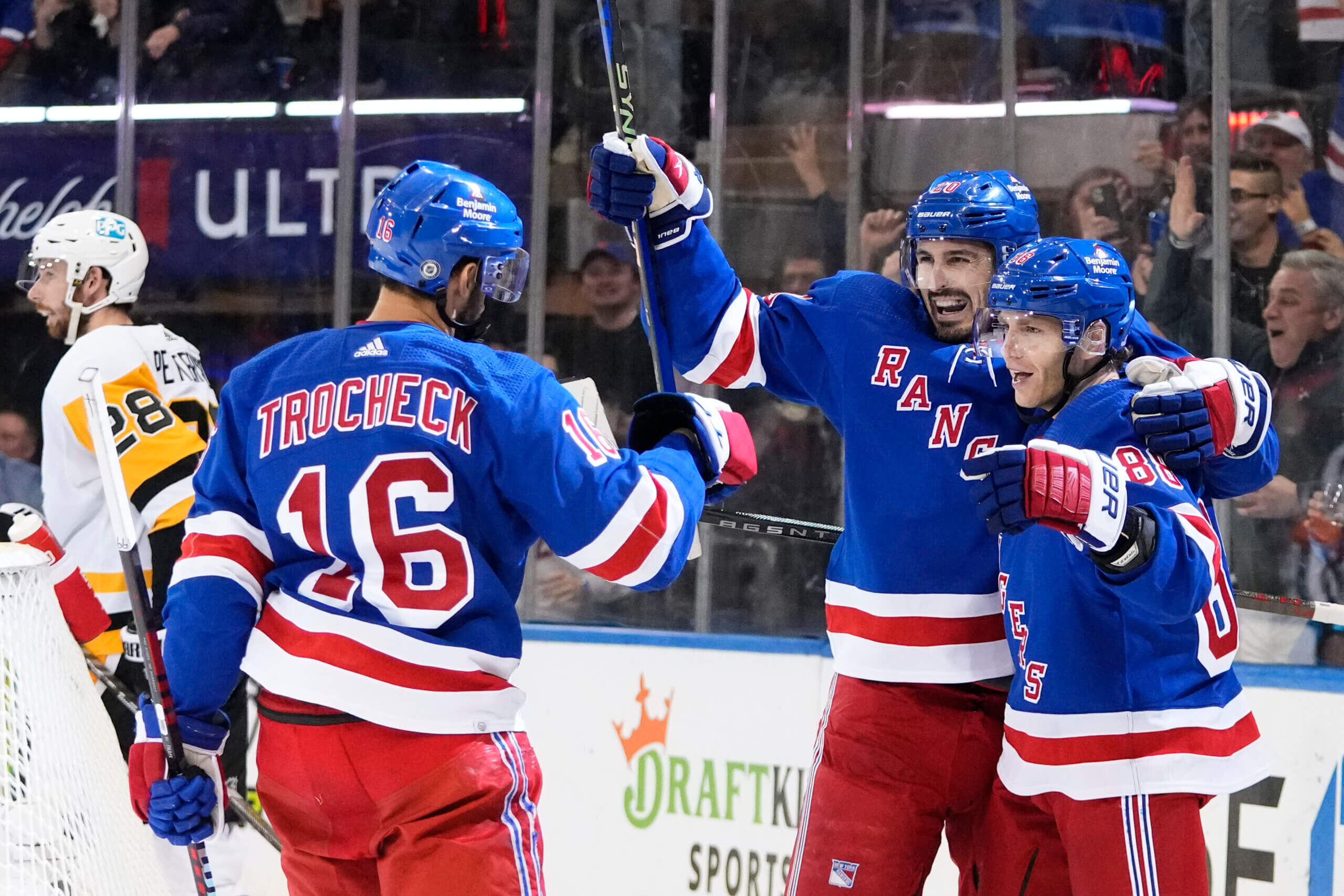 Vladimir Tarasenko scores OT winner, Rangers fans await Patrick Kane