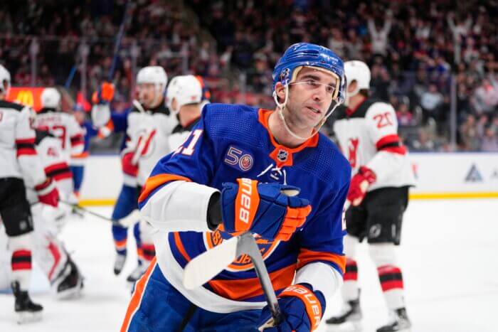 Islanders Devils Kyle Palmieri