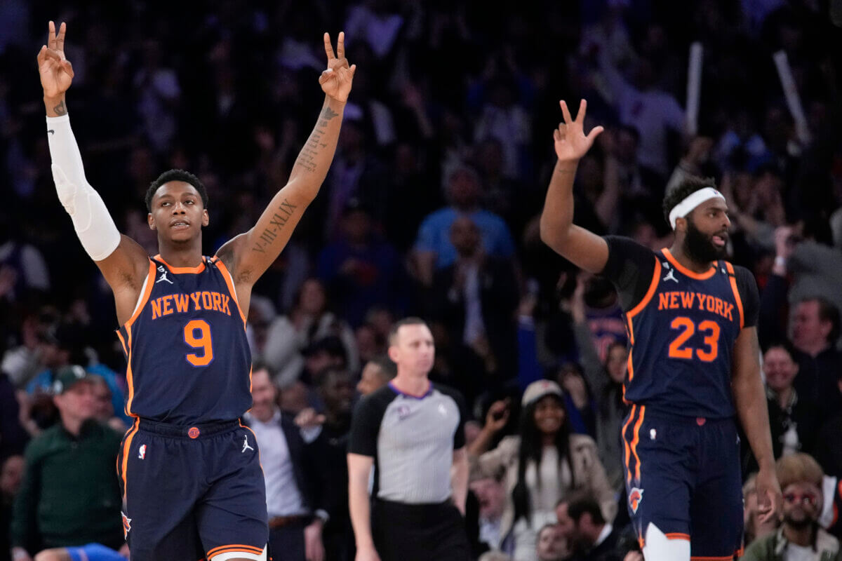 Knicks pull away late without Julius Randle to beat Heat 101-92 | amNewYork