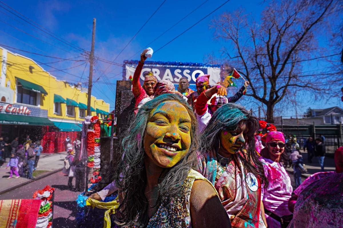 Richmond Hill celebrates 35th annual Phagwah Parade