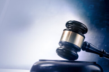 Gavel3-3