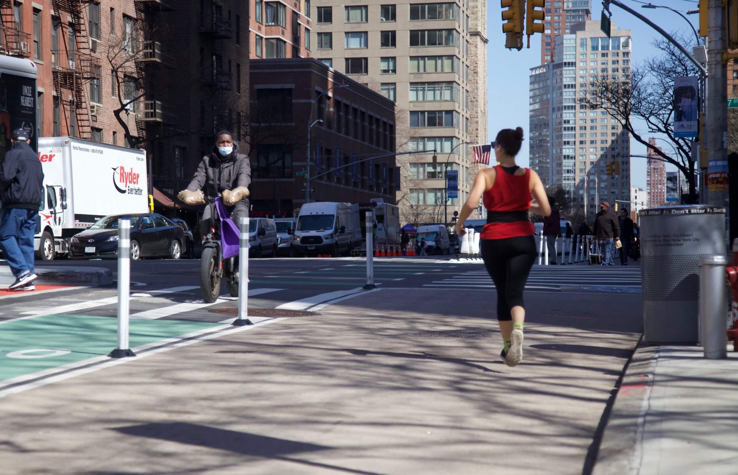 City unveils Hell’s Kitchen ‘super-sidewalk,’ sewer improvements 5