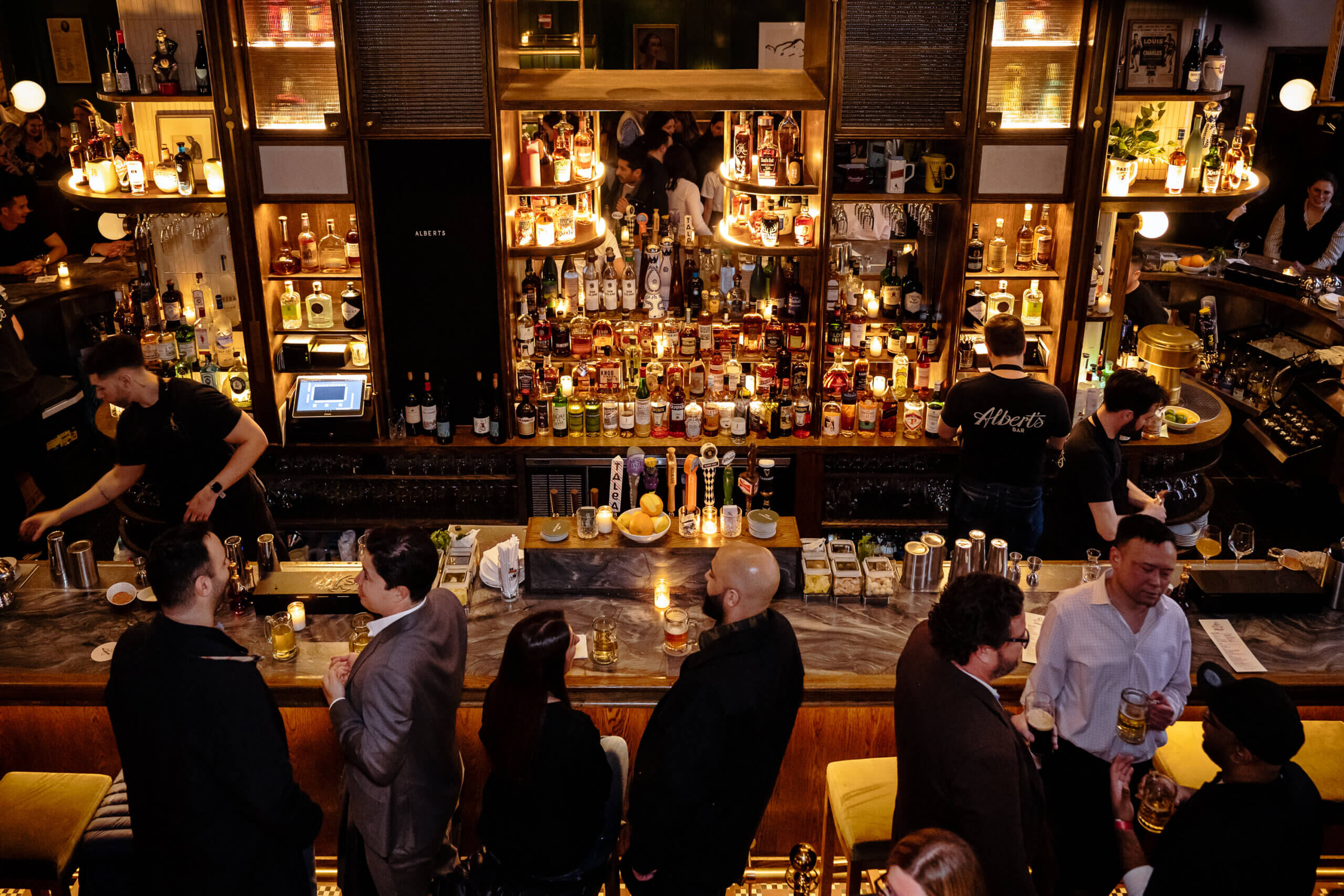 Albert's bar