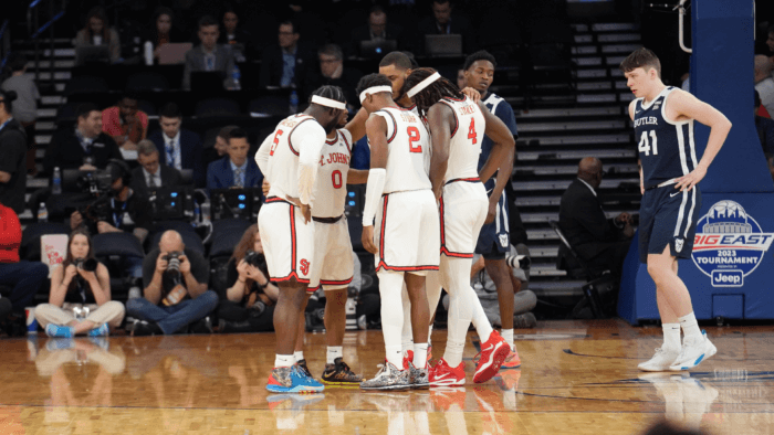 The St. John's Red Storm huddle in second half action