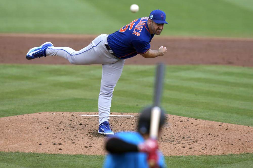 Verlander makes spring debut as Mets take down Marlins