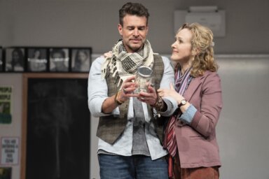 Scott Foley and Katie Finneran in "The Thanksgiving Play."
