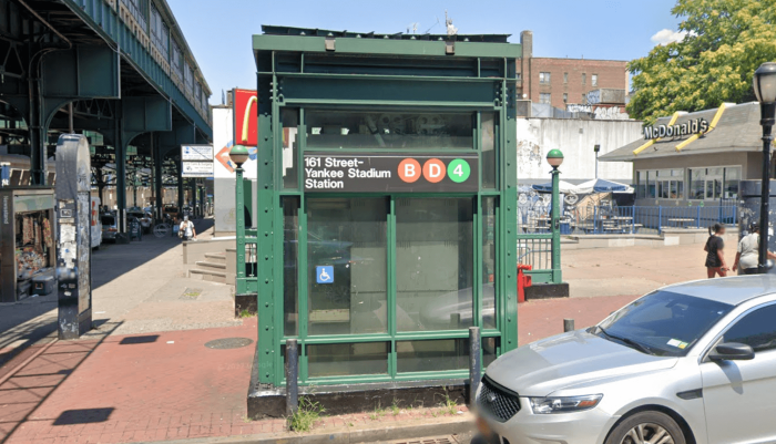 Yankee Stadium Station