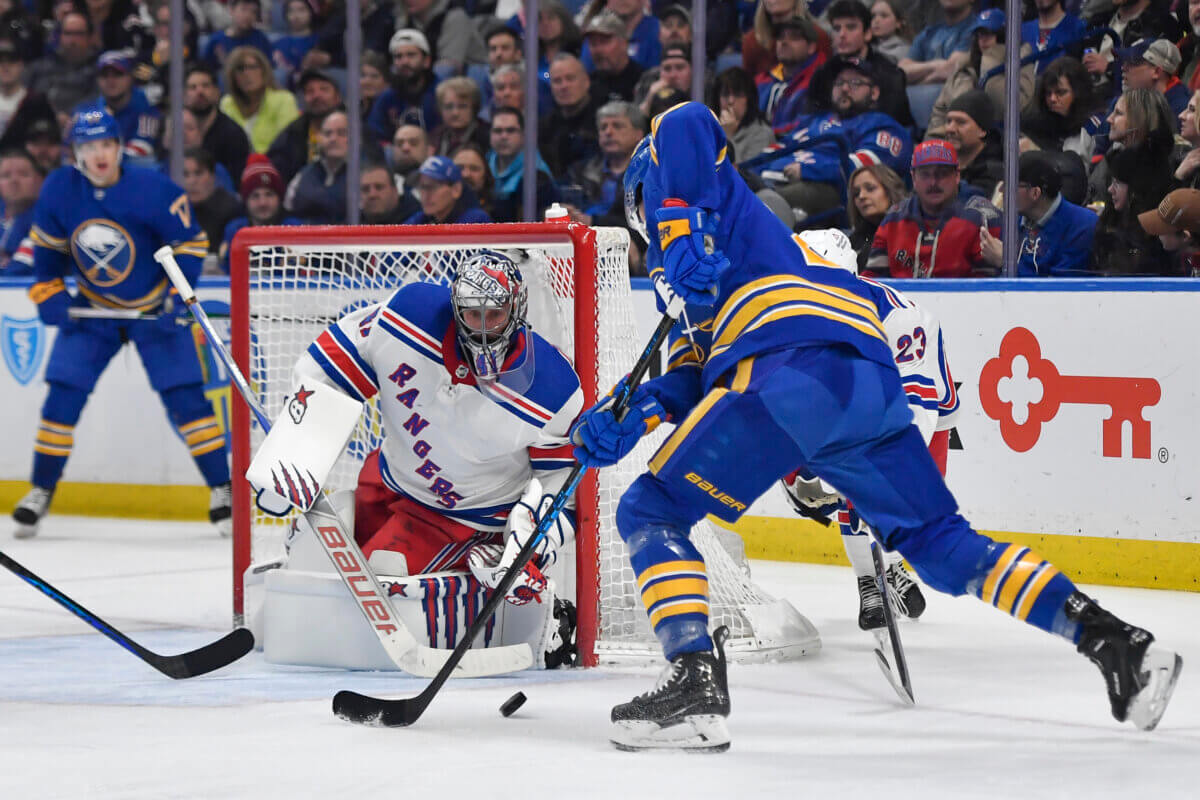 Rangers comeback falls short in Buffalo