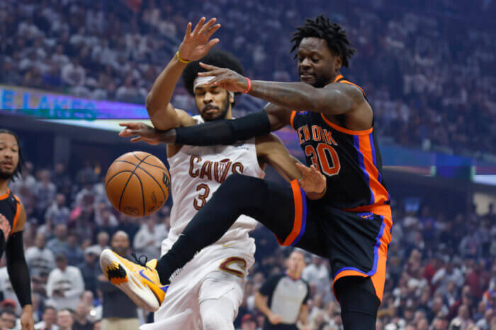 Knicks fans vandalize Julius Randle posters after Game 6 loss 2 Julius Randle Knicks