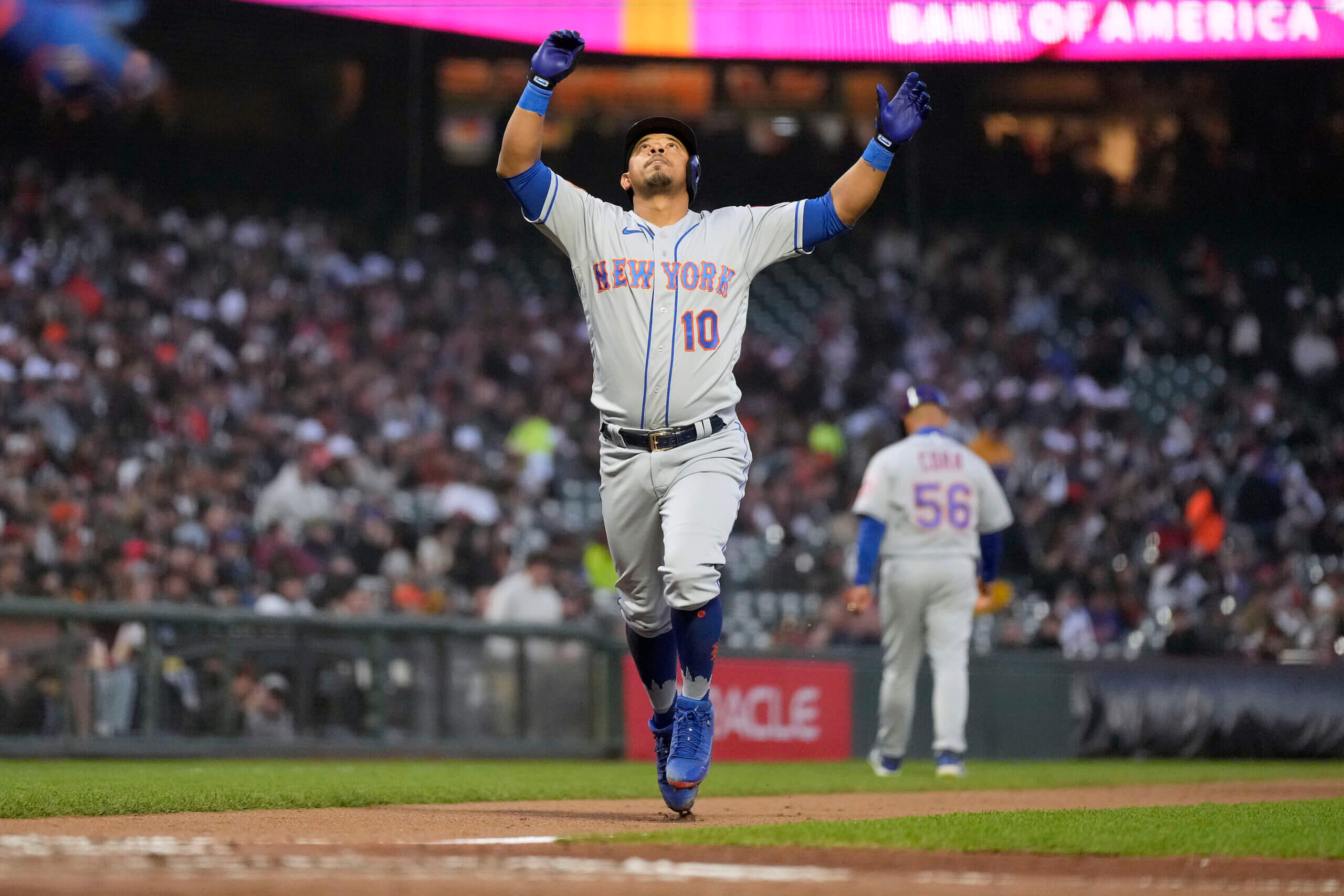 Eduardo Escobar Mets