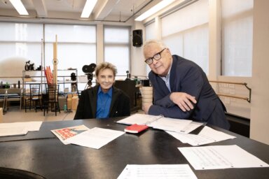 Barry Manilow and Bruce Sussman.Photo by Julieta Cervantes