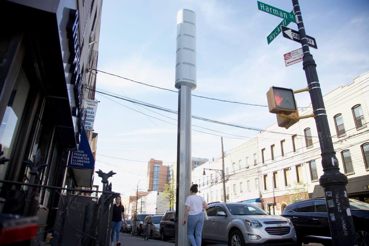 A LinkNYC 5G tower providing cell phone service.