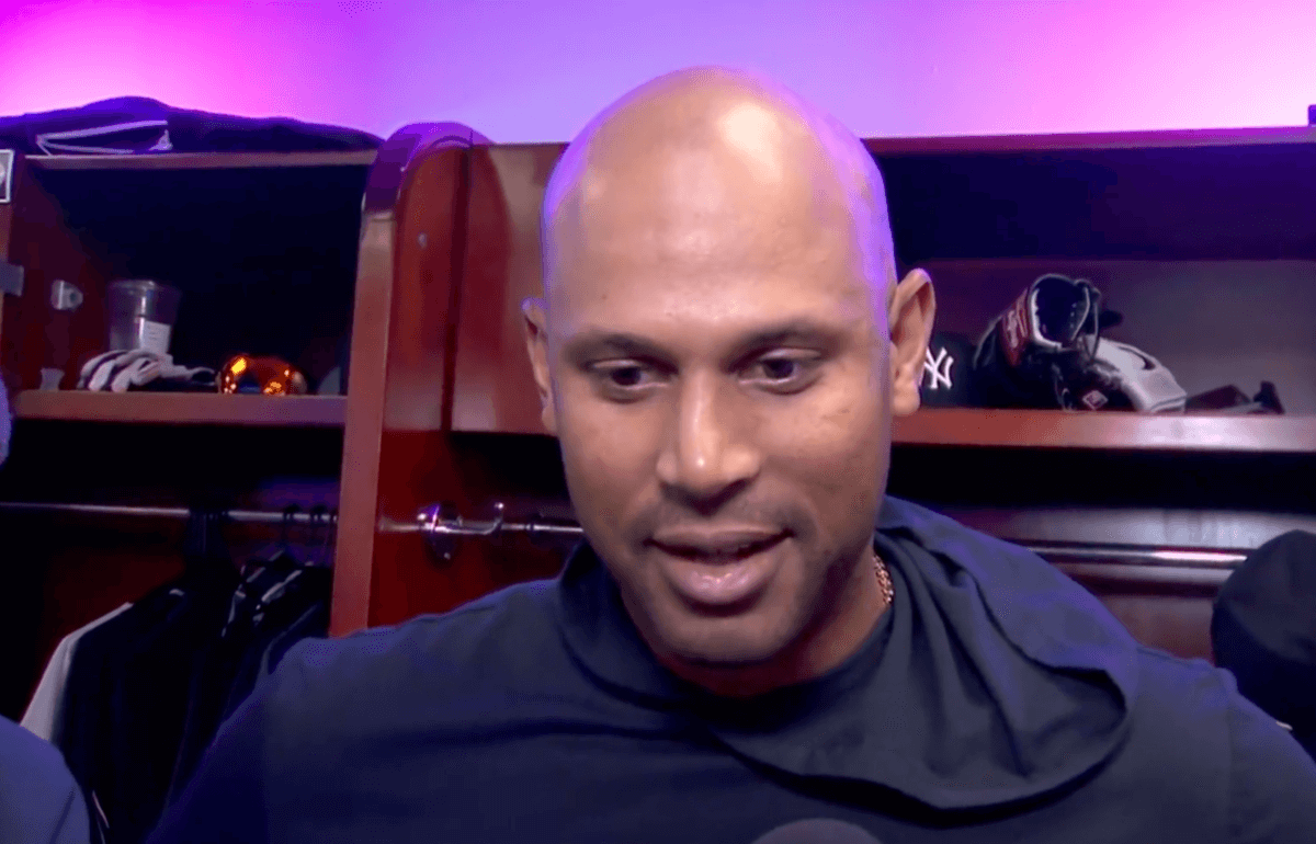 aaron hicks t shirt