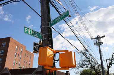 morrisparkcrash_streetsign-1200×794-1