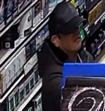 1375-23-Queens-Robbery-Pattern-74-Photo-1-e1685024303312