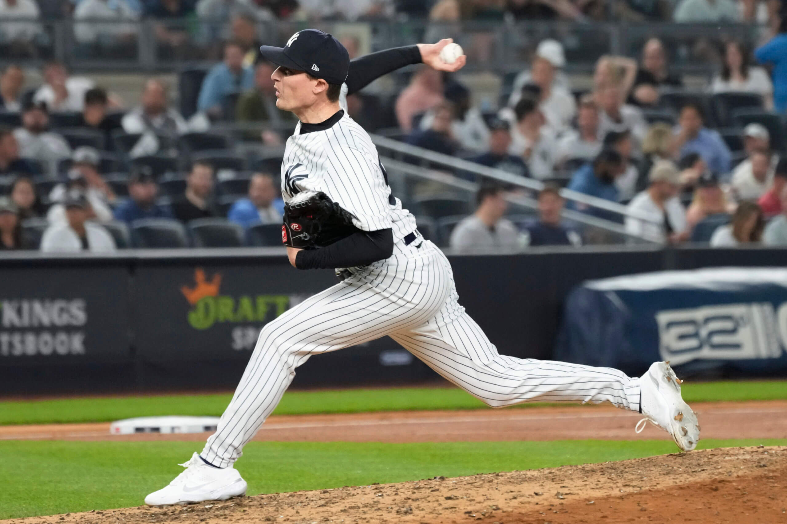 Rays batter Yankees in 8-2 loss to AL East foe 3 Yankees
