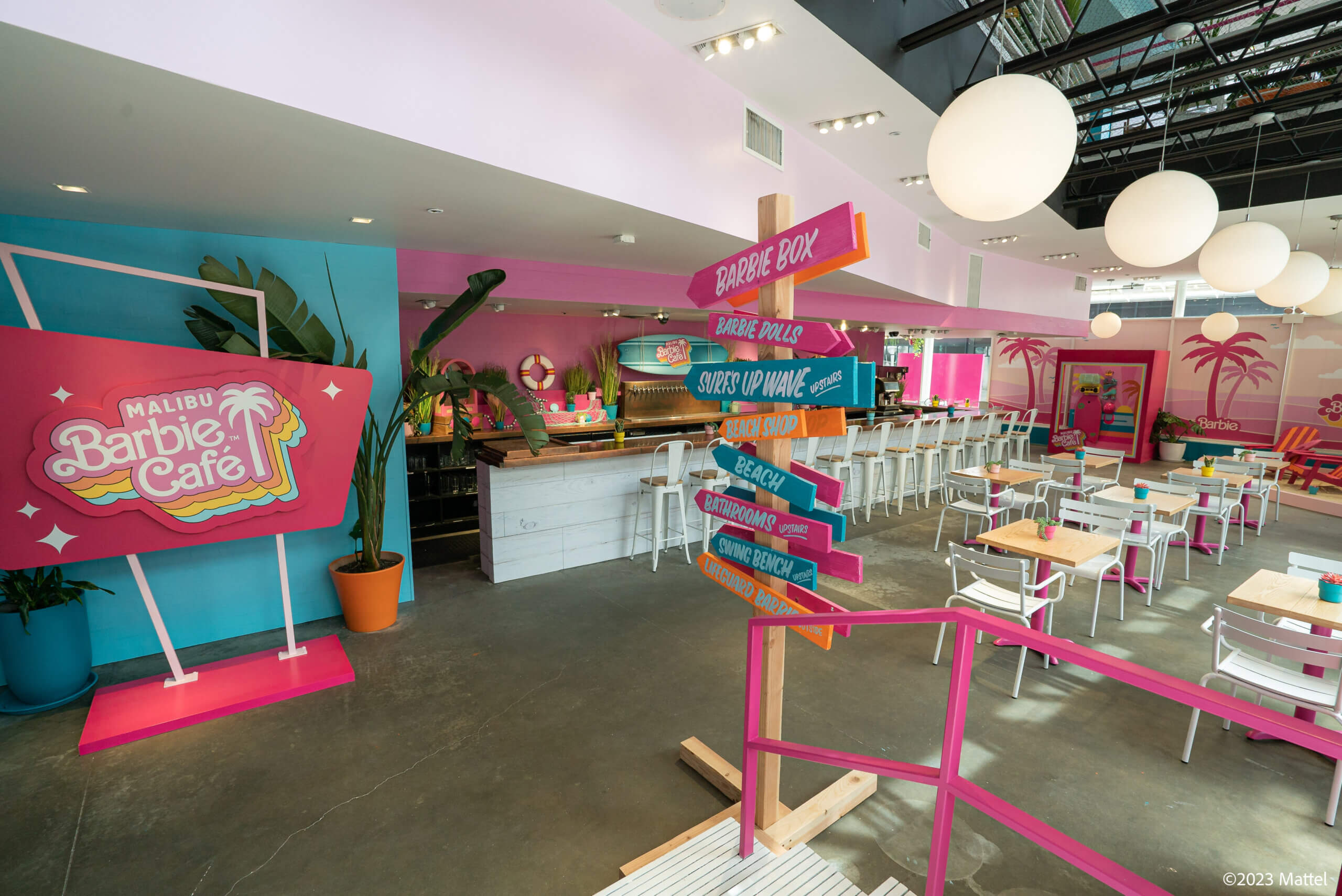 Malibu Barbie Cafe
