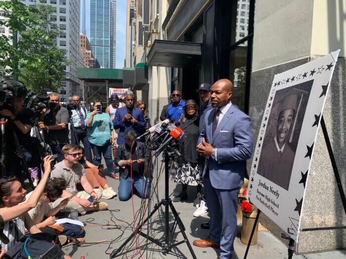 Neely family lawyers say Penny's manslaughter charge isn't enough, call for murder charge in chokehold killing 6