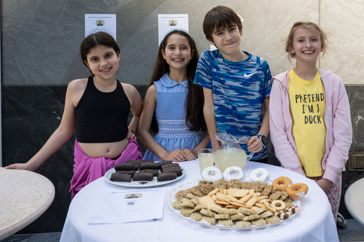 Acts of Kindness | 11-year-old raises funds to replace Lincoln Square doorman's stolen motorcycle 6 Dylan Leder had help from her friends Marlo Dronsick, Connor Provost, and Sophie Becker