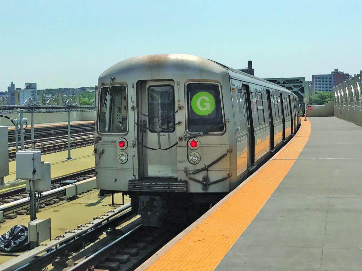 Train at Brooklyn's Smith-9th Street