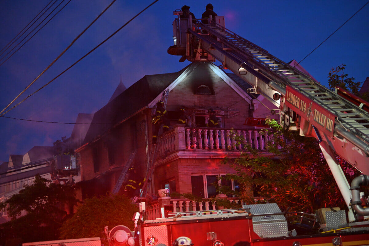 Brooklyn firefighters battle all kinds of obstacles during three-alarm fire at residence 3