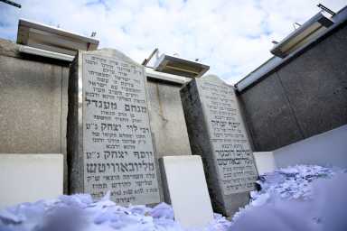 1_Rebbe