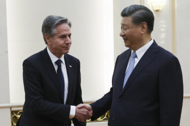 APTOPIX China US