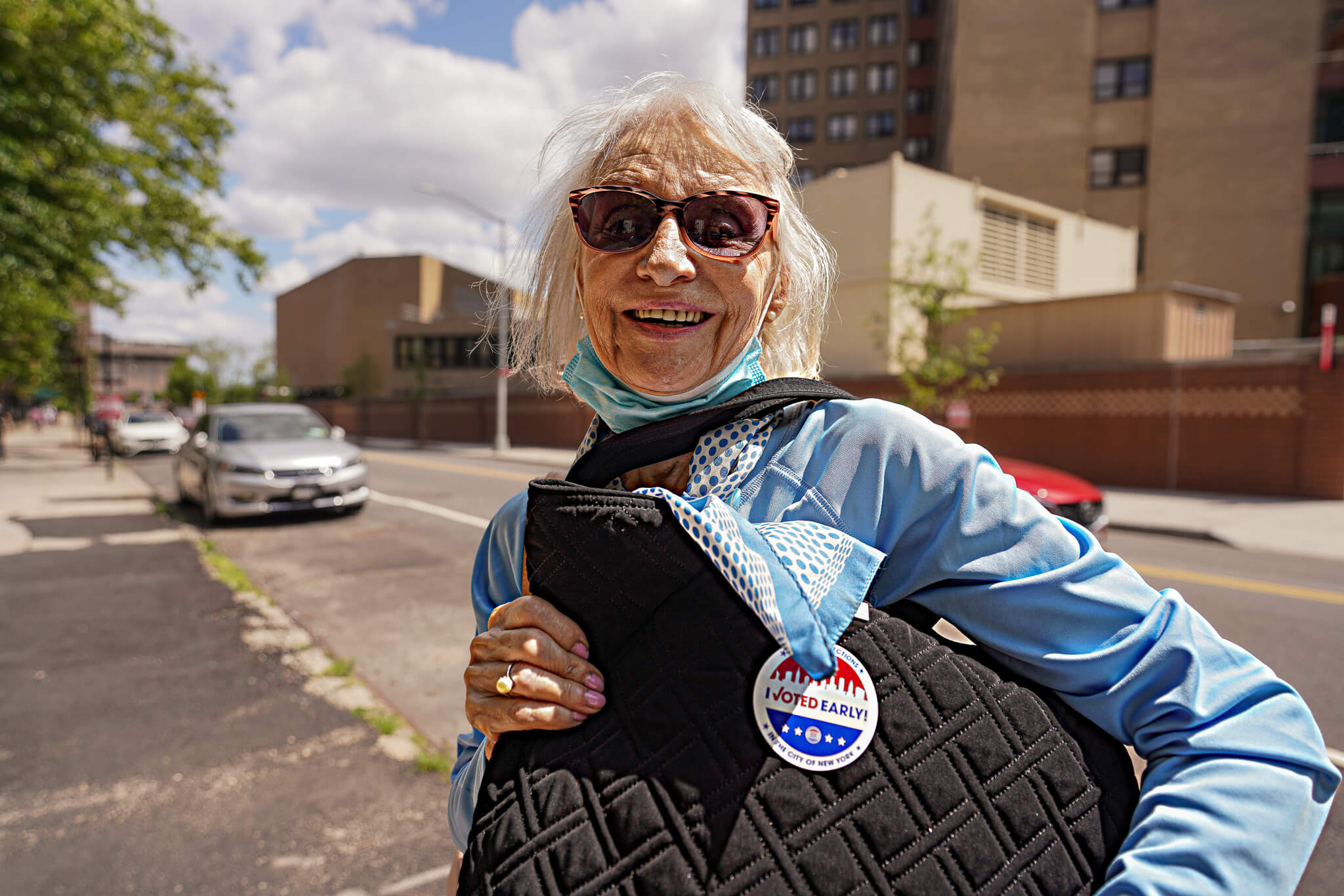 Early Voting Kicks Off Citywide But Draws Few Crowds Over Holiday Early Voting Kicks Off Citywide But Draws Few Crowds Over Holiday