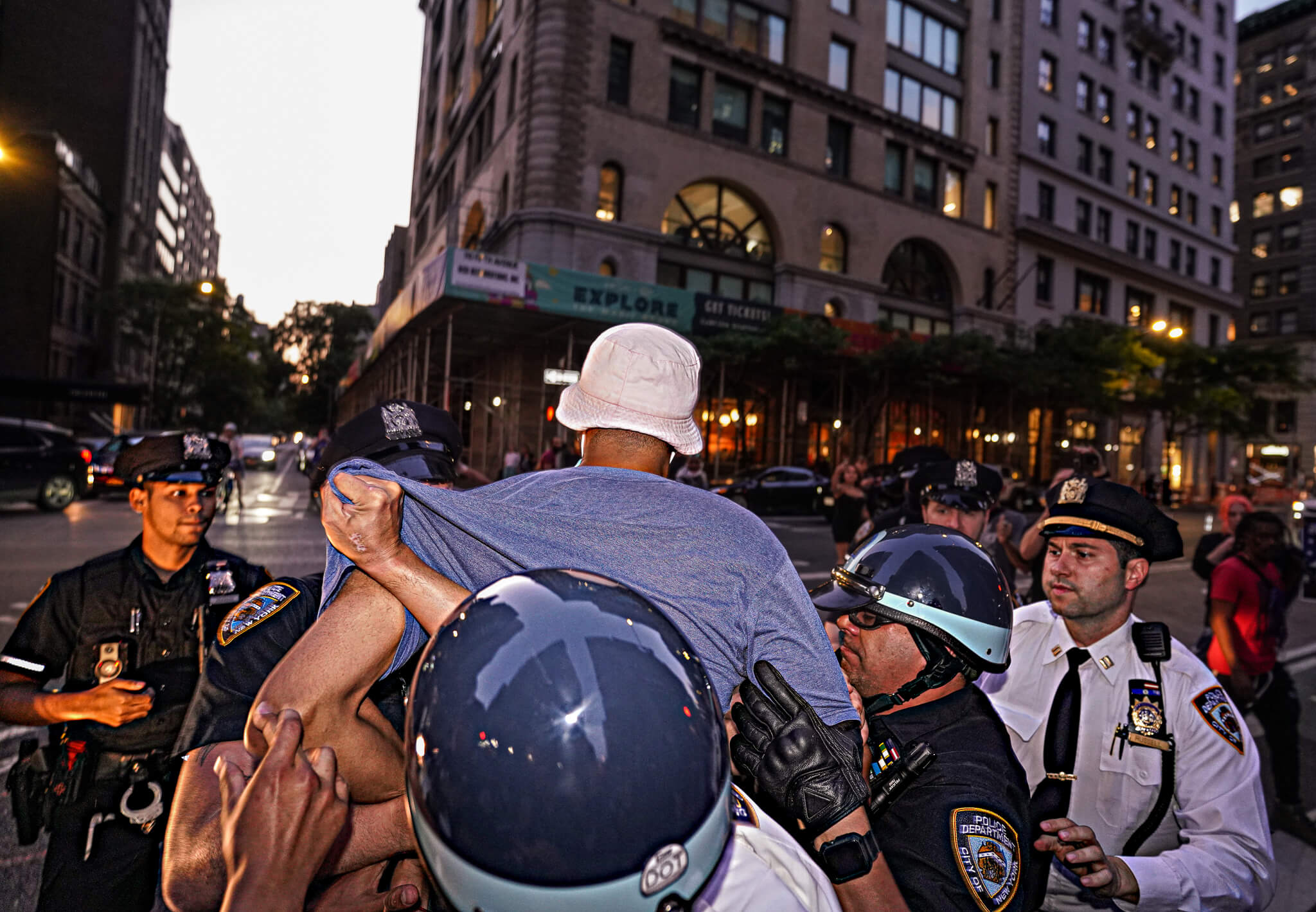 NYC protesters claim cops are moving more quickly, and aggressively, in squashing recent demonstrations 2