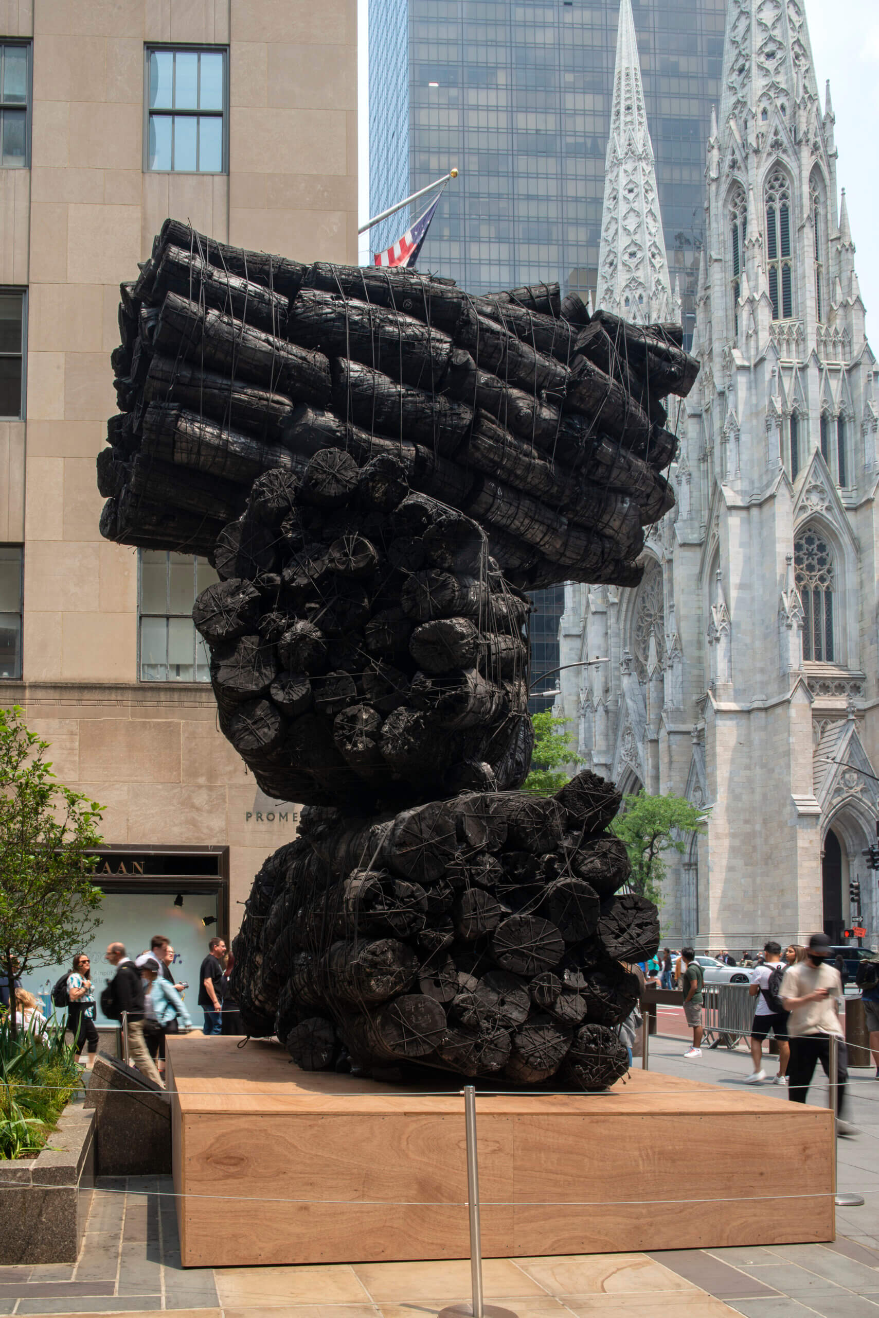 Lee Bae's 21-foot sculpture