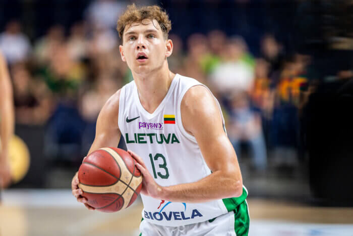 Can Knicks expect anything from Rokas Jokubaitis in 2023-24? 2 Rokas Kokubaitis Knicks